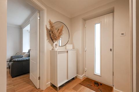 4 bedroom detached house for sale, Laburnum Way, Rayleigh SS6
