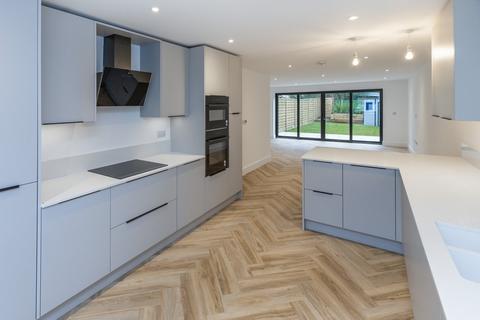 undefined, La Grande Rue, St Martin's, Guernsey