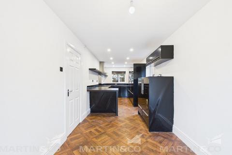 undefined, Cathedral Court, Dunsville