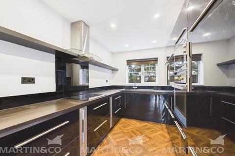 undefined, Cathedral Court, Dunsville