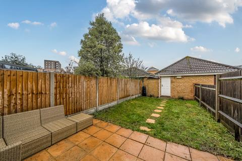3 bedroom terraced house for sale, Montana Gardens, London, SE26