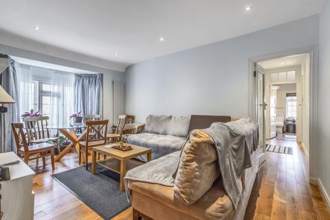 2 bedroom flat to rent, Hanger Lane, London, W5