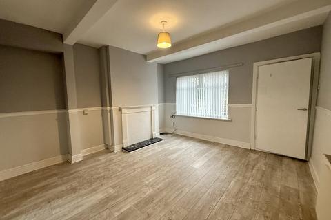 3 bedroom terraced house to rent, Muglet Lane, Maltby