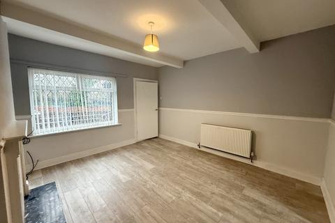 3 bedroom terraced house to rent, Muglet Lane, Maltby