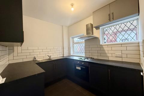 3 bedroom terraced house to rent, Muglet Lane, Maltby