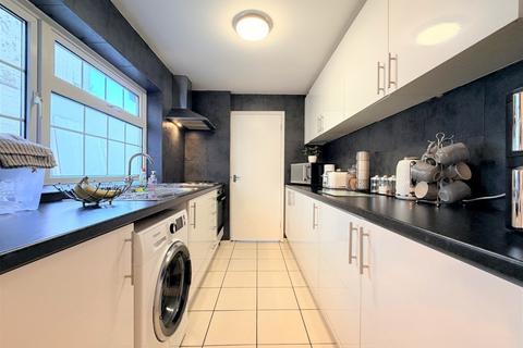2 bedroom end of terrace house for sale, Parade Road, Ipswich