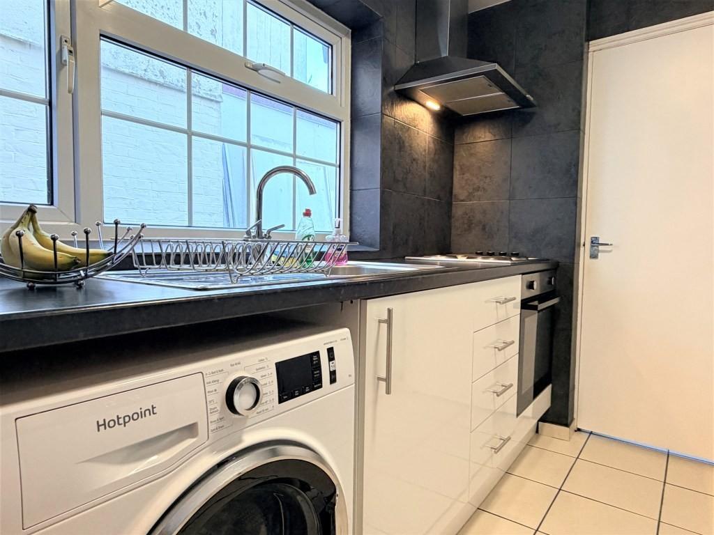 Kitchen2