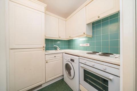 1 bedroom flat to rent, Wapping High Street, London E1W