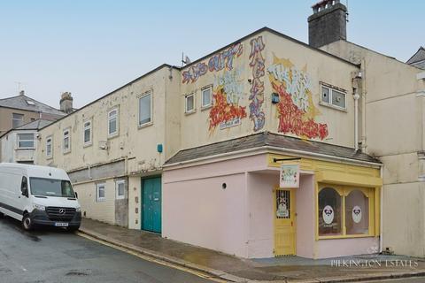 4 bedroom end of terrace house for sale, Plymouth, Devon PL2