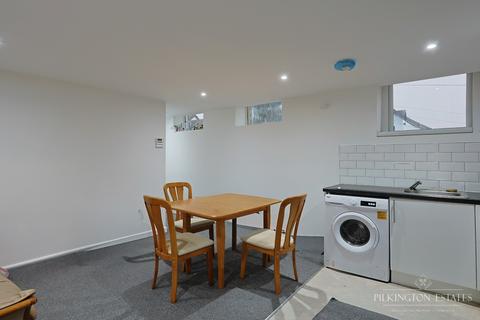 4 bedroom end of terrace house for sale, Plymouth, Devon PL2