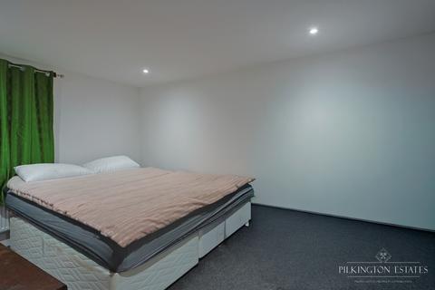 4 bedroom end of terrace house for sale, Plymouth, Devon PL2