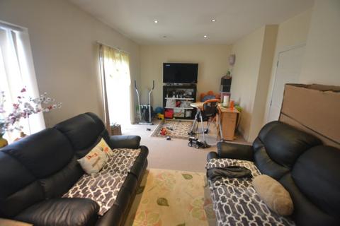 2 bedroom flat to rent, Bradgate Street, Leicester LE4