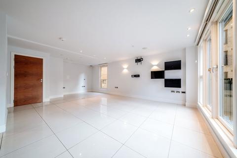 3 bedroom apartment to rent, McEwan Square, Edinburgh