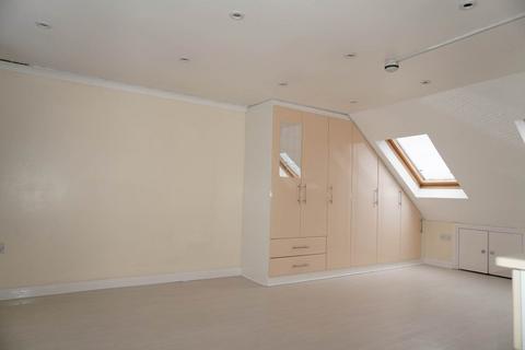 undefined, Lady Margaret Road, Uxbridge