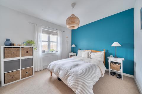 2 bedroom flat for sale, Brodsworth Court, 4 Ripley Close, East Ardsley, WF3