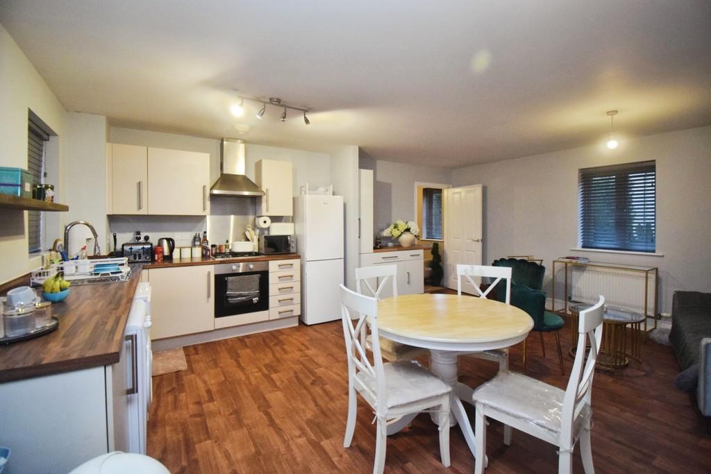 Kitchen Diner Area