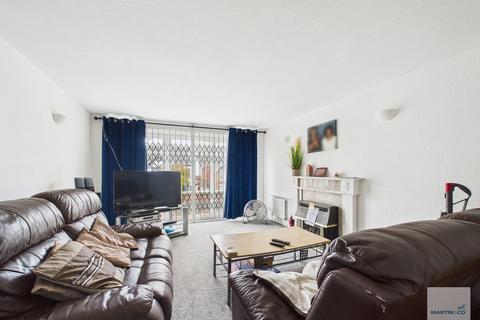 2 bedroom end of terrace house for sale, Mansfield Road, Carrington, Nottingham