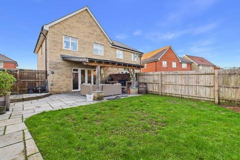 3 bedroom semi-detached house for sale, Selion Way, Elmswell IP30