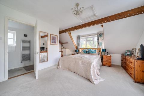undefined, Upper Vicarage Road, Kennington TN24 9AH