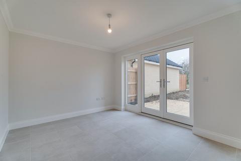 4 bedroom detached house for sale, Weavers Way, Sudbury CO10