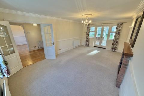 4 bedroom detached house for sale, Turbetts Close, Lytchett Matravers