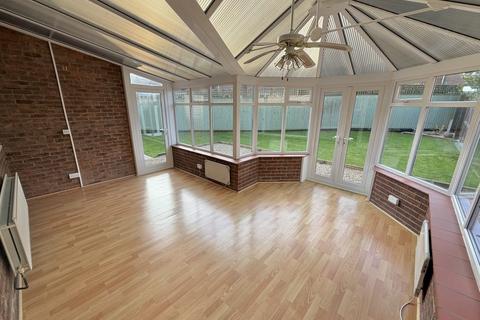 4 bedroom detached house for sale, Turbetts Close, Lytchett Matravers