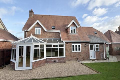 4 bedroom detached house for sale, Turbetts Close, Lytchett Matravers