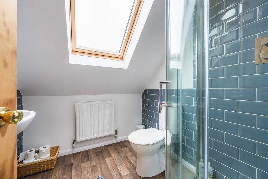 Shower Room to Second Floor