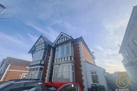 1 bedroom barn conversion to rent, Stubbington Avenue, North End