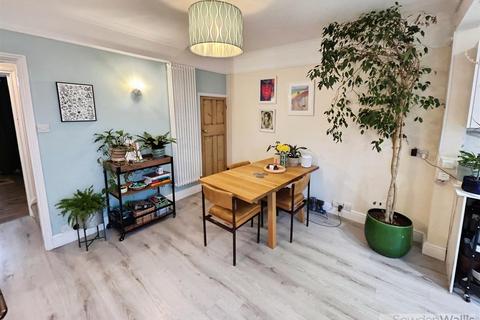 2 bedroom end of terrace house for sale, Vine Street, Stamford