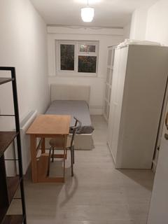 1 bedroom in a house share to rent, Preston Road, Harrow HA3