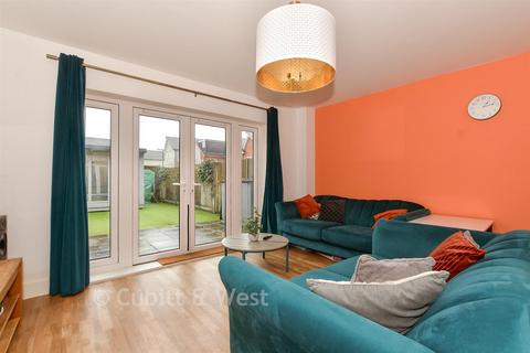 3 bedroom terraced house for sale, Hanbury Lane, Haywards Heath, West Sussex