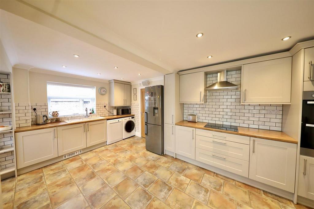 Kitchen diner
