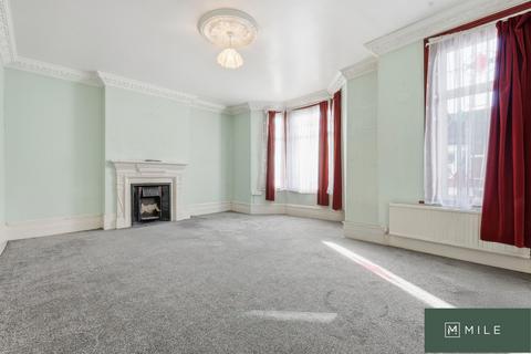 5 bedroom end of terrace house for sale, Sellons Avenue, London NW10