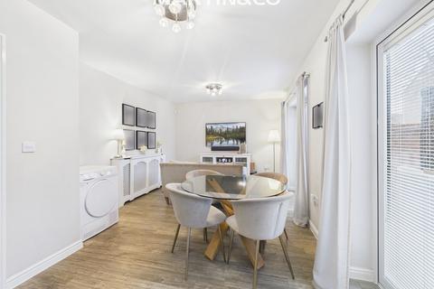4 bedroom detached house for sale, Duffet Drive, Winnersh