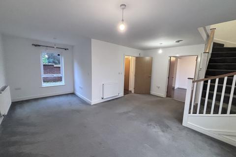 3 bedroom property to rent, Tithebarn Way, Exeter