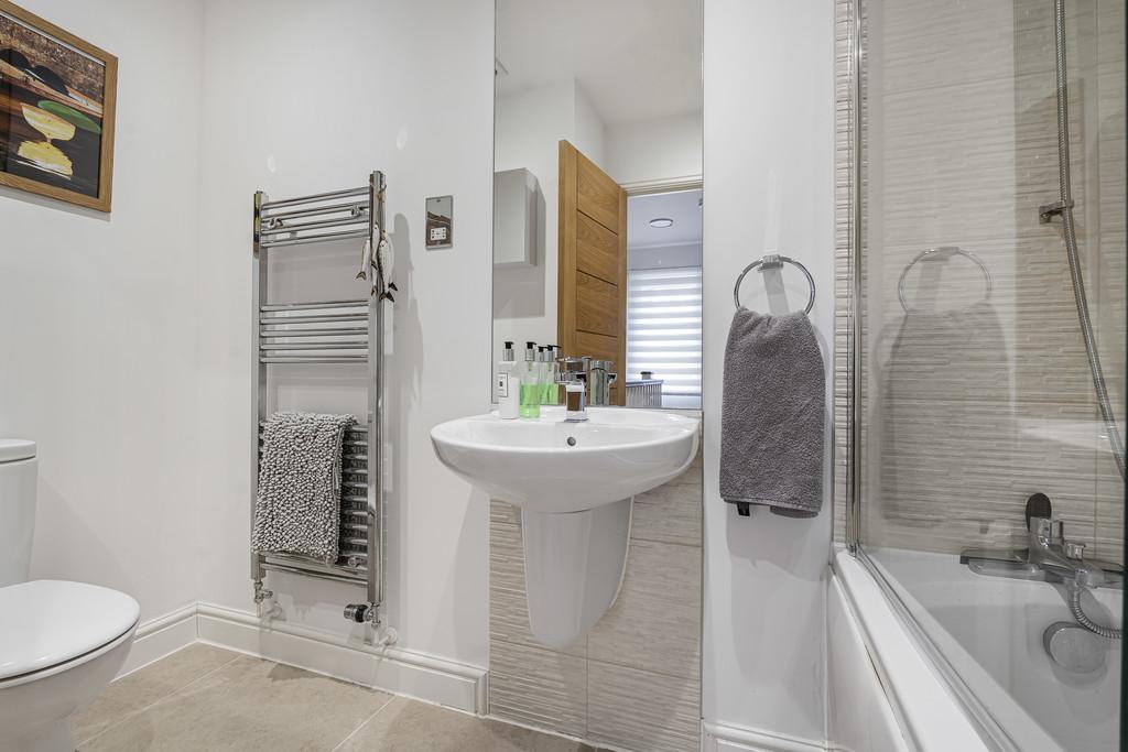 Bathroom (2)