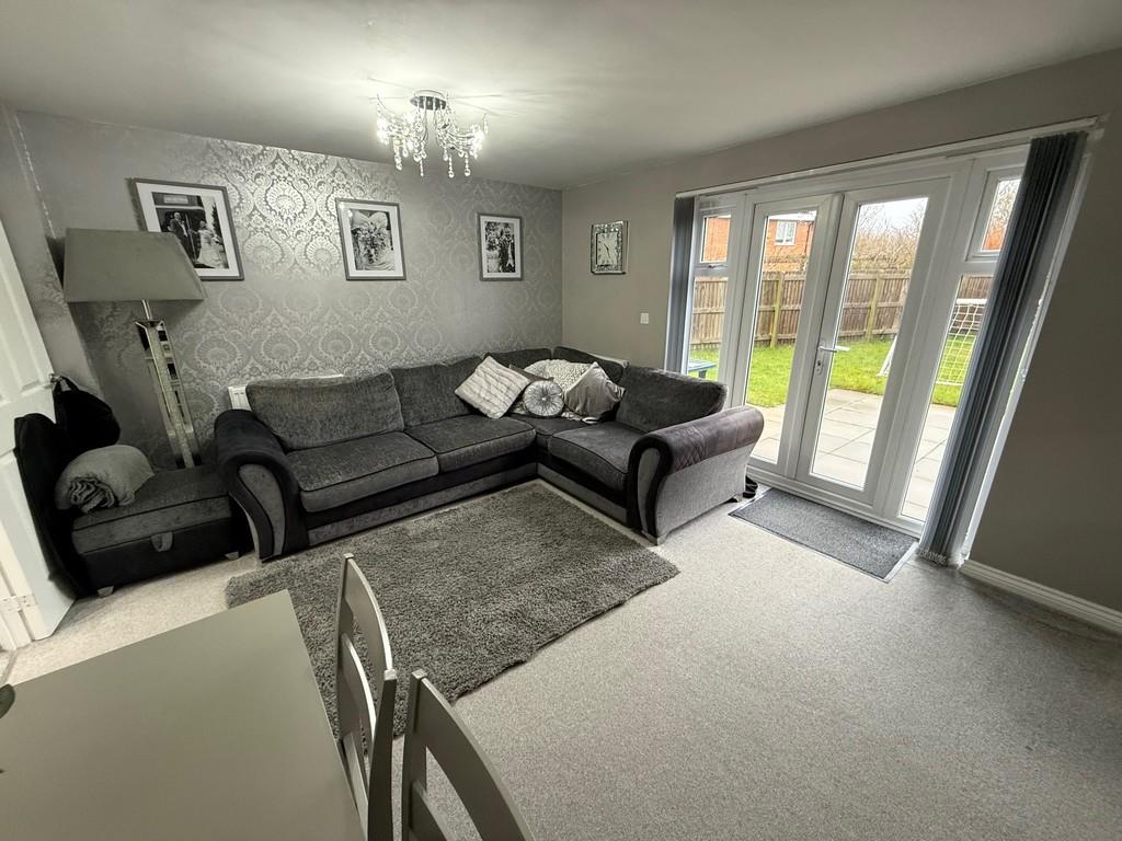 Lounge 2