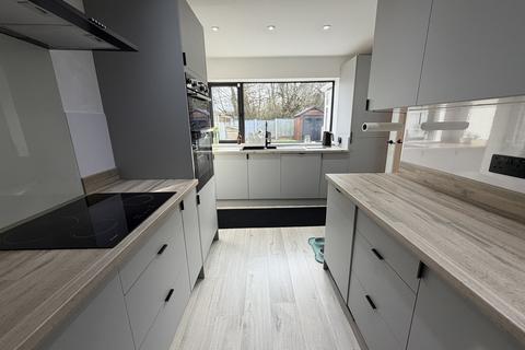 4 bedroom semi-detached house for sale, Langley Hall Road, Solihull B92