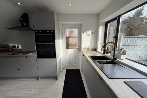 4 bedroom semi-detached house for sale, Langley Hall Road, Solihull B92