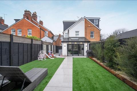 undefined, Farm Close, Ascot, SL5