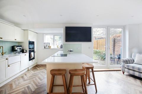 3 bedroom detached house for sale, West End Road
