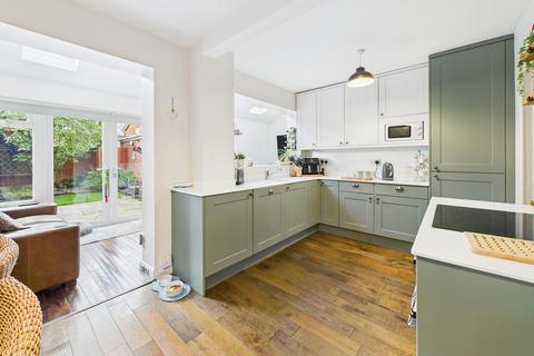3 bedroom semi-detached house for sale, Alyndale Road, Saltney