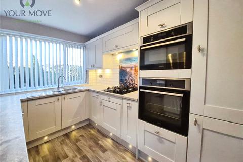 3 bedroom semi-detached house to rent, Grange Crescent, Keighley BD20