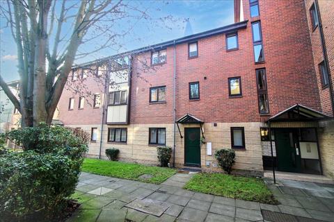 2 bedroom flat to rent, Brady & Martin Court, Newcastle Upon Tyne