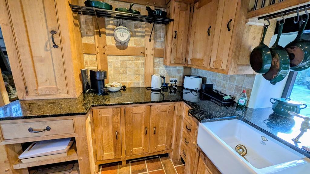 Kitchen 3