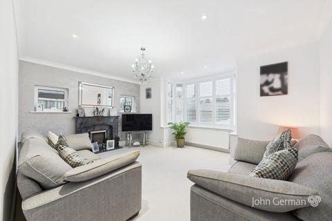 5 bedroom detached house for sale, Old Croft Road, Walton-On-The-Hill, Stafford