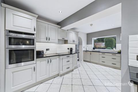 5 bedroom detached house for sale, Old Croft Road, Walton-On-The-Hill, Stafford