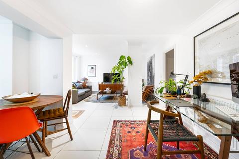 2 bedroom flat to rent, Lansdowne Walk, Notting Hill, London, W11