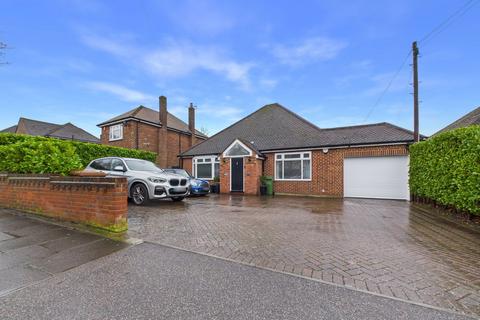 4 bedroom detached bungalow for sale, City Way, Rochester ME1